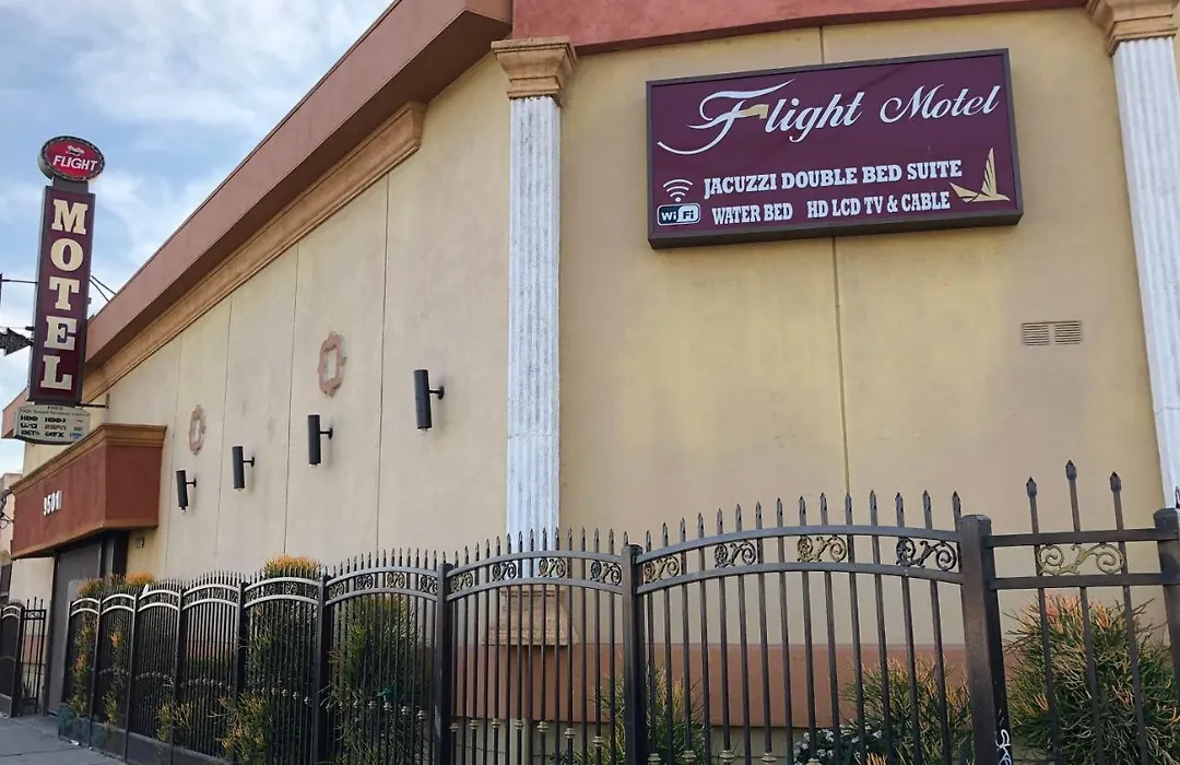 Flight Motel-1